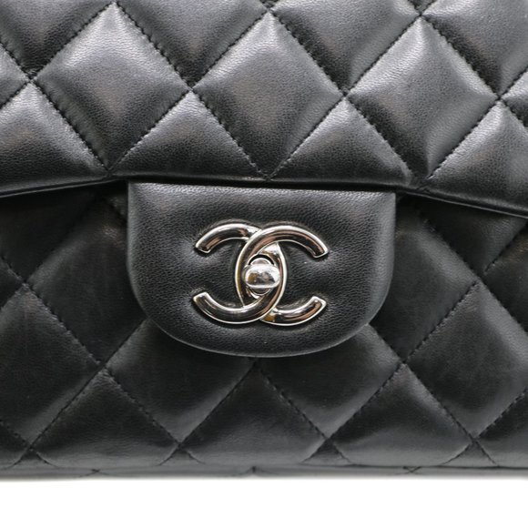 CHANEL Jumbo Lambskin Black Classic Flap Bag - Picture 10 of 16